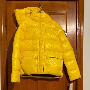 Michael Kors Bright Yellow Puffer Jacket | Small